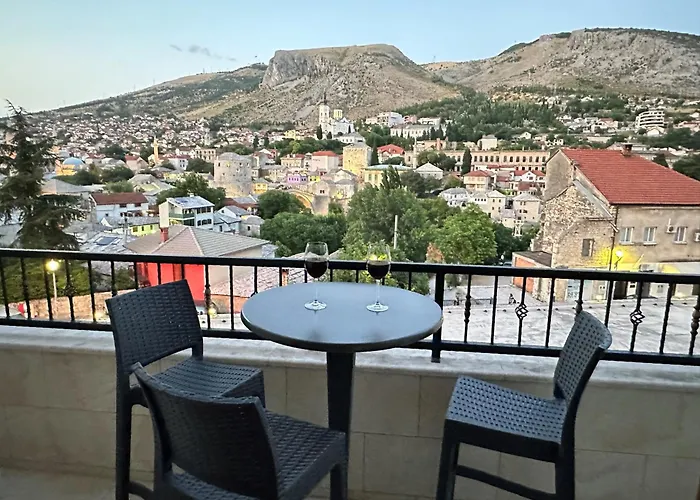 Captain\'S Luxury Apartments